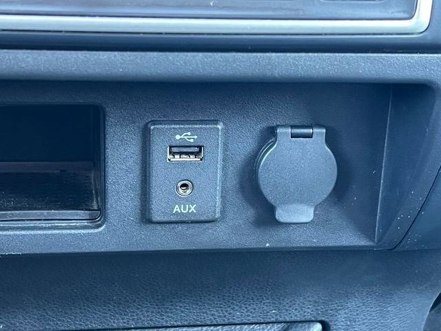 Used 2018 Nissan Titan S w/ S Utility Package image 25