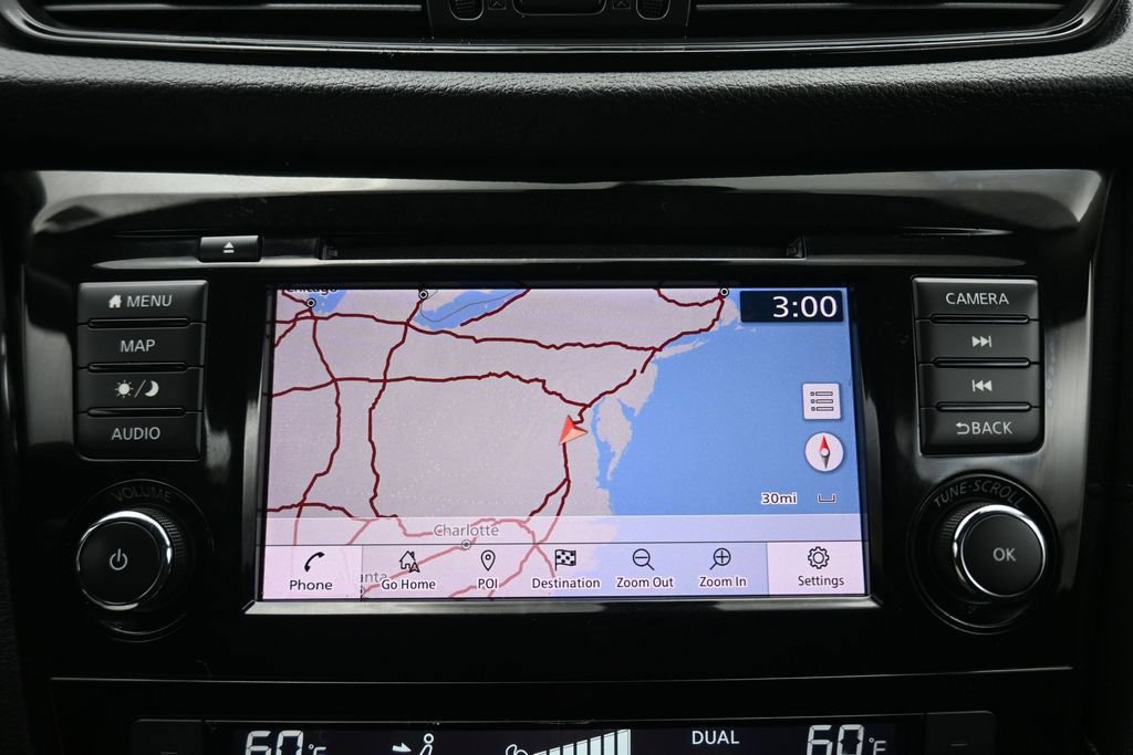 Used 2020 Nissan Rogue SV w/ Premium Package AWD/4WD image 18