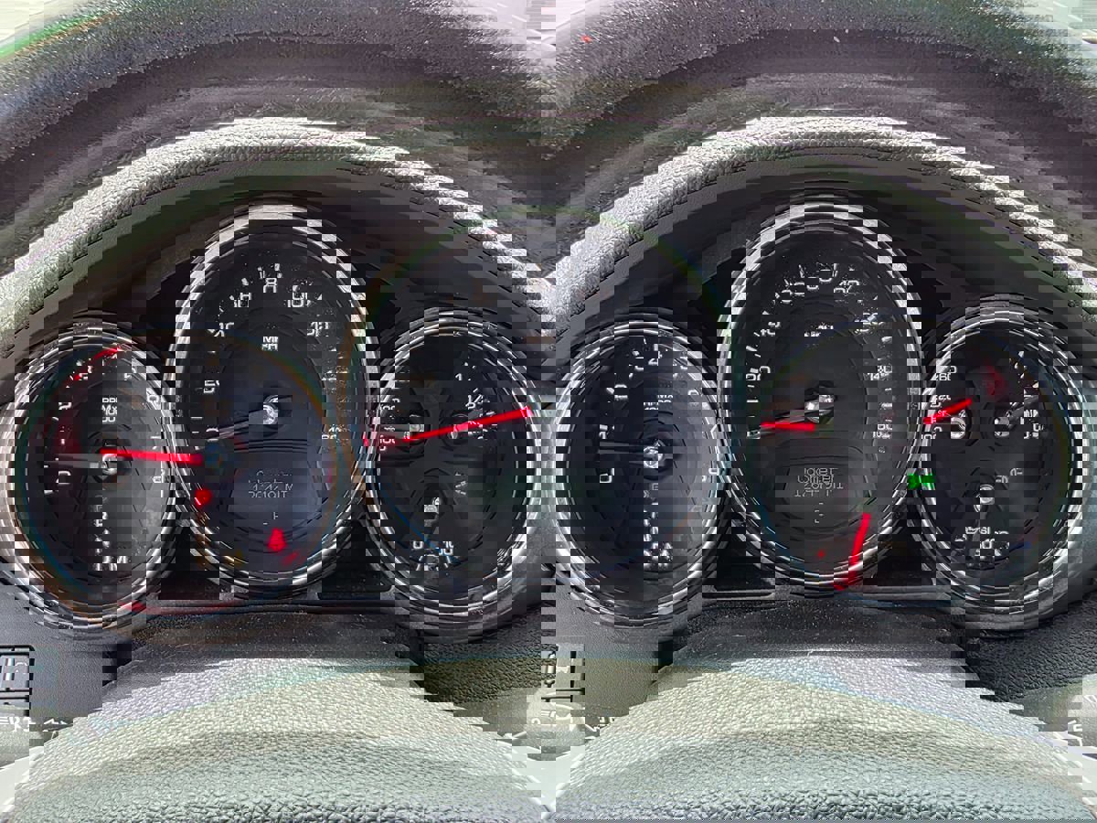 Used 2010 Cadillac CTS Sedan image 23