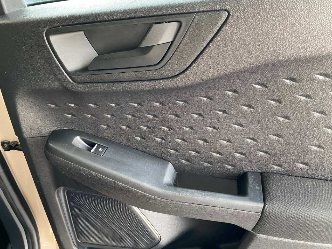 Used 2020 Ford Escape S image 44