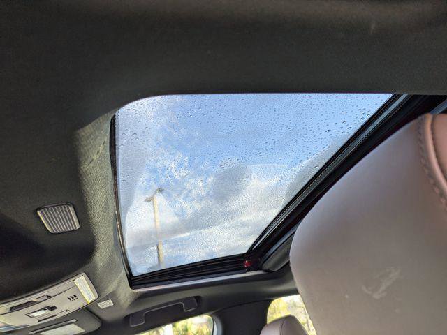 Certified 2025 Lexus ES 350 w/ Premium Package image 19