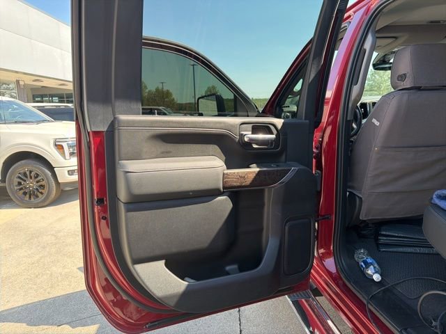 Used 2020 GMC Sierra 3500 Denali w/ Denali Ultimate Package image 17