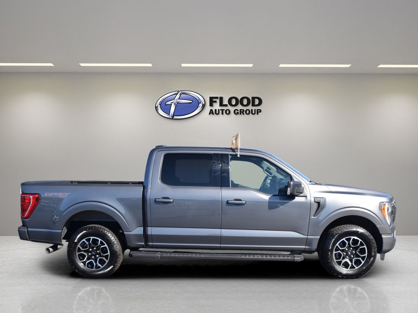 Used 2023 Ford F150 XLT w/ Equipment Group 302A High image 3