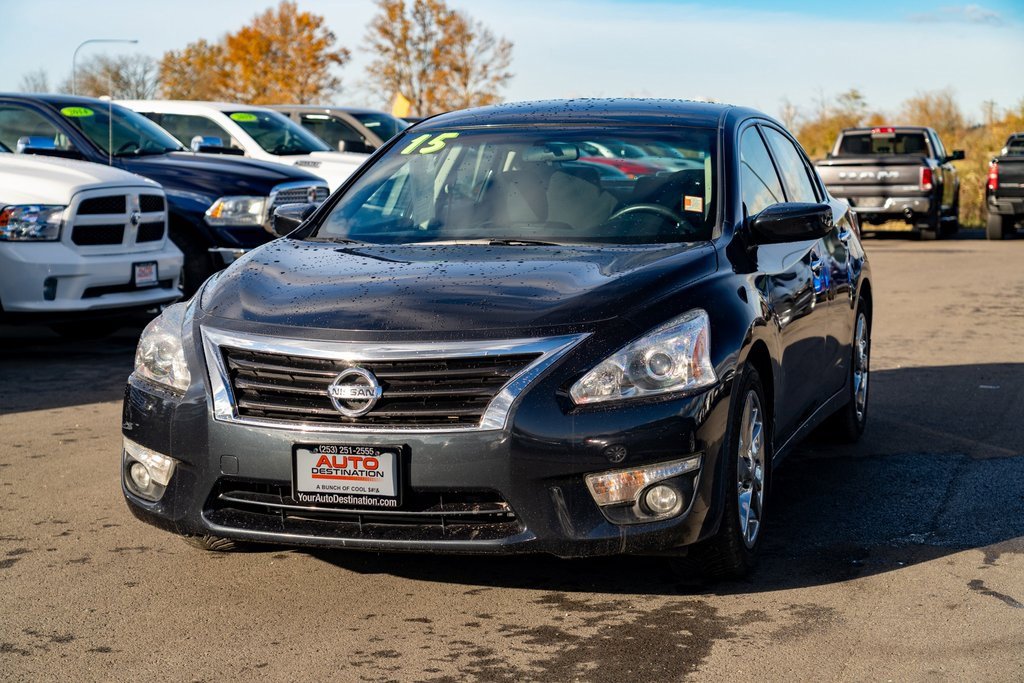 Used 2015 Nissan Altima 2.5 SV image 4