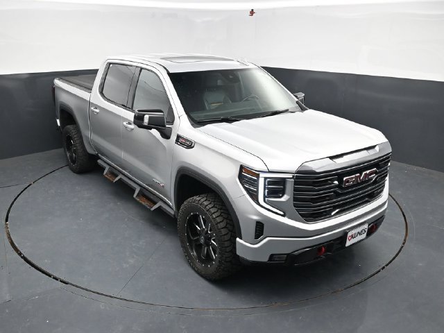 Used 2022 GMC Sierra 1500 AT4 w/ AT4 Preferred Package AWD/4WD image 46