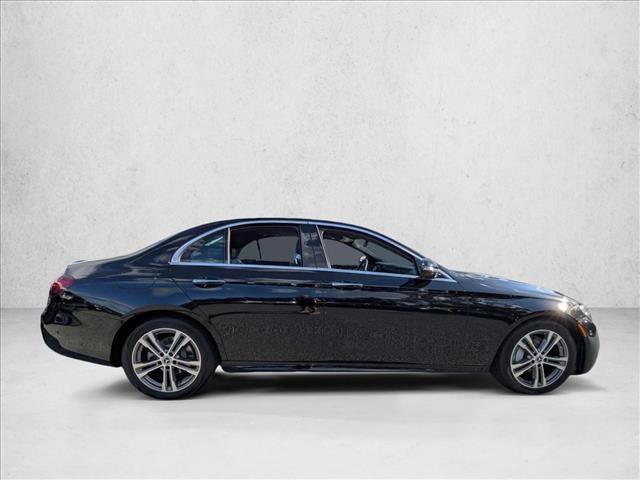 Certified 2022 Mercedes-Benz E 350 4MATIC Sedan image 4