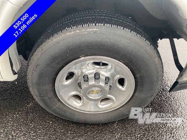 Used 2024 Chevrolet Express 2500 w/ Driver Convenience Package image 16