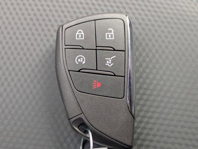New 2026 Chevrolet Equinox RS w/ Convenience Package III FWD image 36