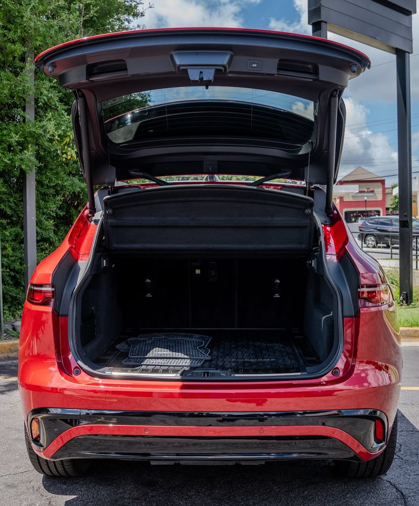 Used 2024 Jaguar F-PACE R-Dynamic S AWD/4WD image 26