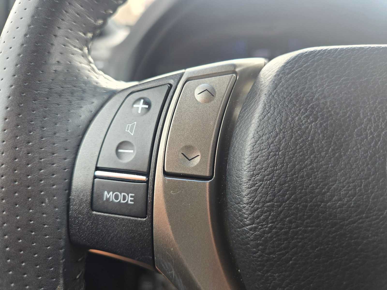 Used 2015 Lexus RX 350 F Sport w/ Navigation Package AWD/4WD image 33