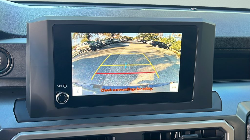 Used 2026 Toyota Tacoma SR5 AWD/4WD image 16