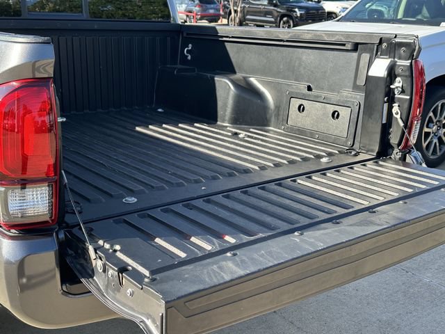 Used 2021 Toyota Tacoma SR w/ SR Convenience Package RWD image 28