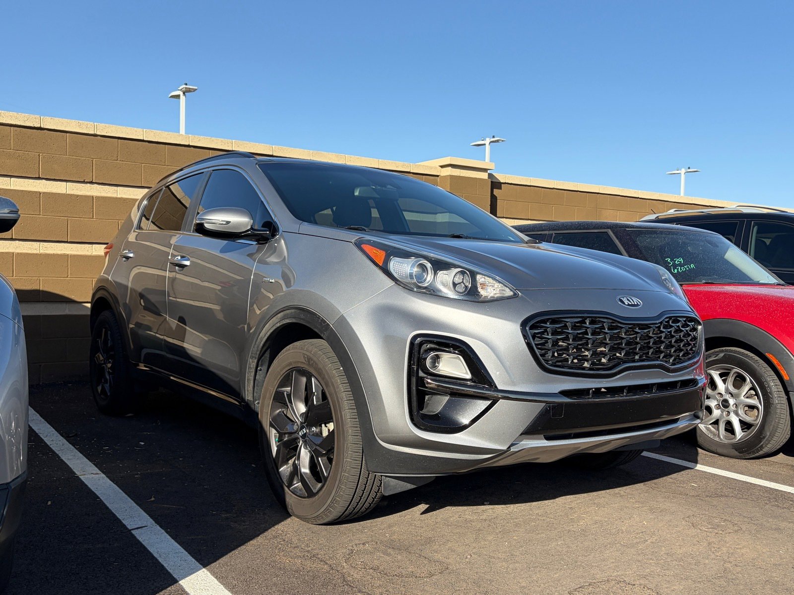 Certified 2020 Kia Sportage S w/ S Sunroof Package image 2