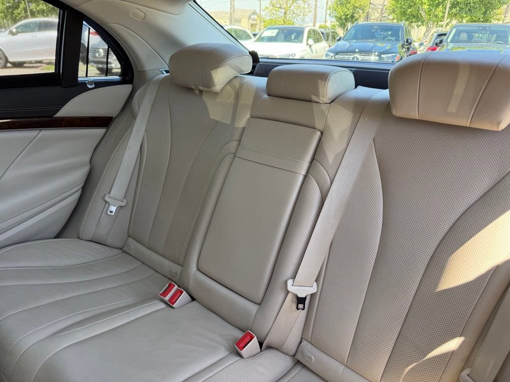 Used 2015 Mercedes-Benz S 550 Sedan image 14