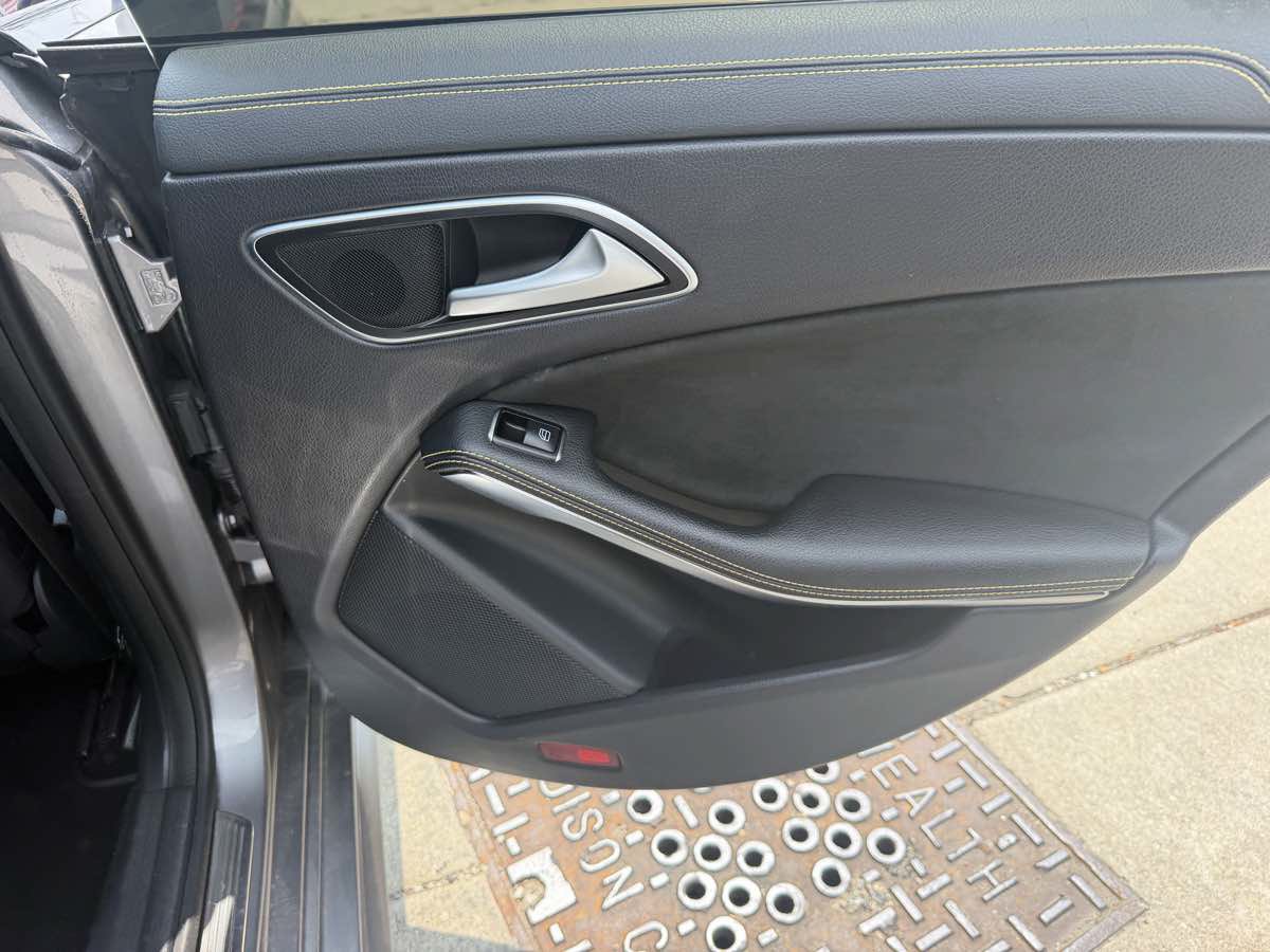 Used 2014 Mercedes-Benz CLA 250 4MATIC w/ Edition 1 Package image 26