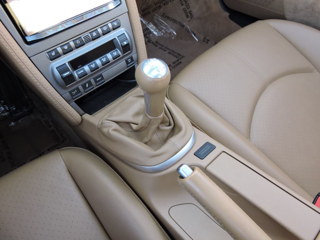 Used 2006 Porsche 911 Carrera 4S AWD/4WD image 42