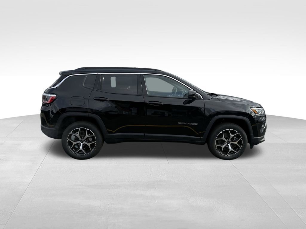 New 2026 Jeep Compass Limited w/ Sun, Sound & Navigation Group image 8