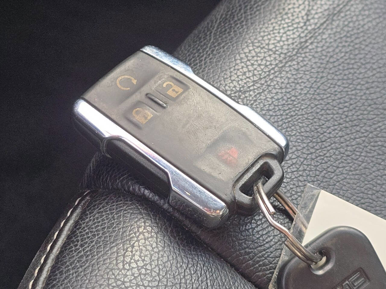 Used 2016 GMC Sierra 1500 SLT w/ SLT Premium Package image 32