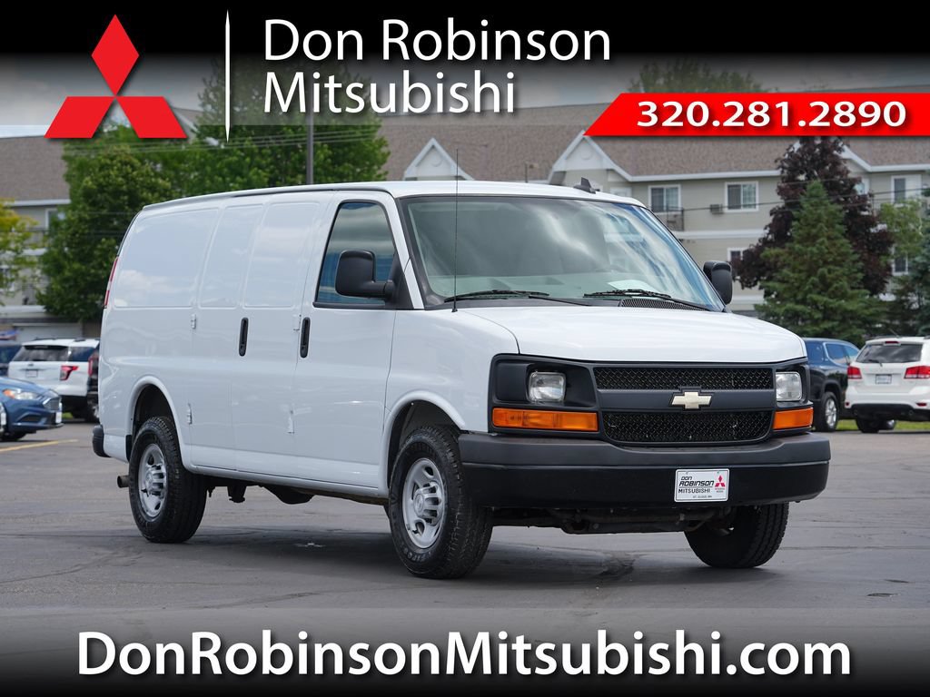 Used 2017 Chevrolet Express 2500 RWD image 1