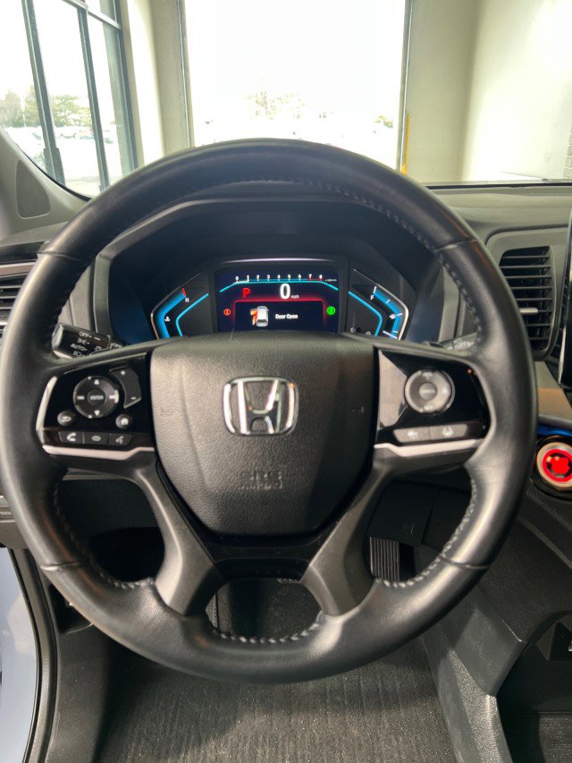 Used 2023 Honda Odyssey Touring image 19