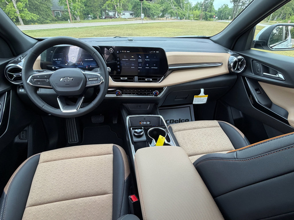 New 2026 Chevrolet Equinox ACTIV FWD image 3