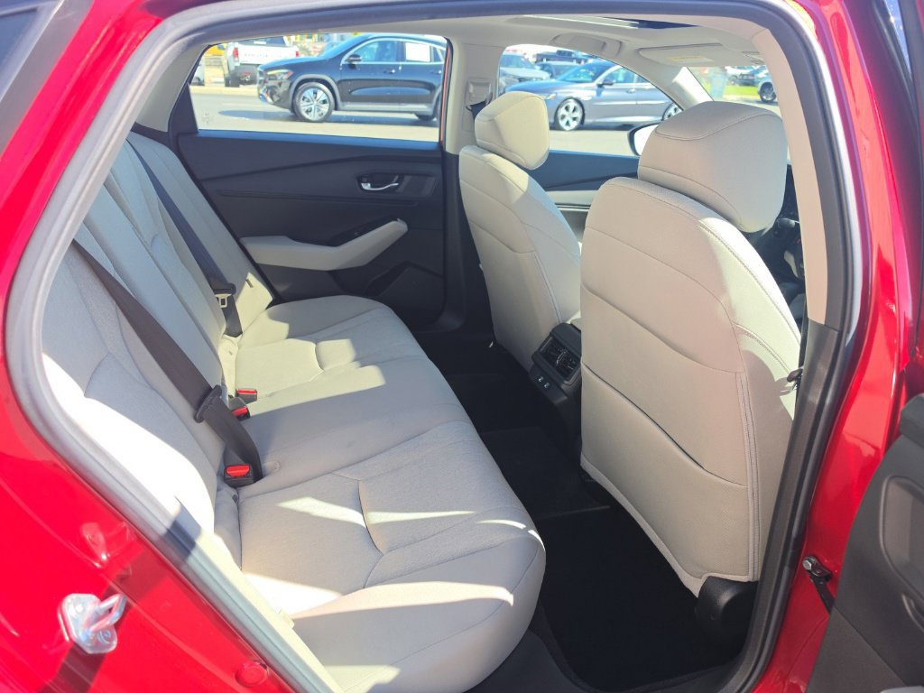 Certified 2025 Honda Accord SE image 29