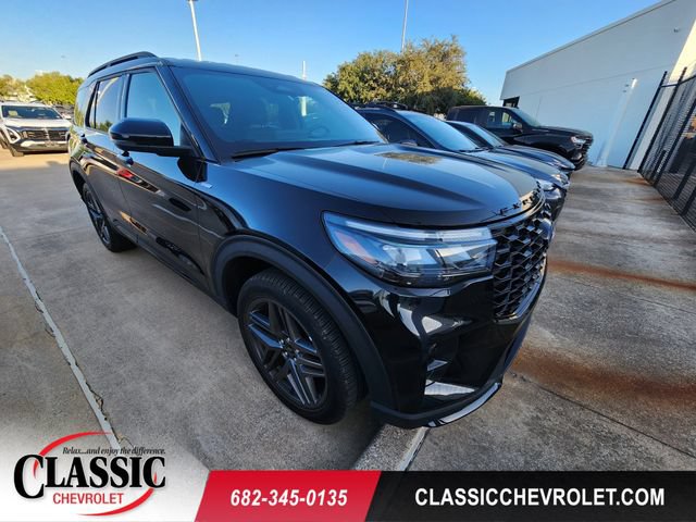 Used 2025 Ford Explorer ST-Line w/ ST-Line Street Pack AWD/4WD 360° Tour