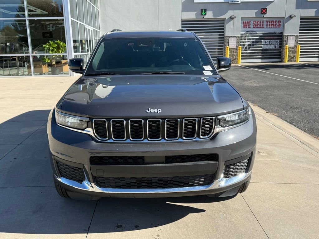 New 2025 Jeep Grand Cherokee L Laredo w/ Luxury Tech Group I image 5