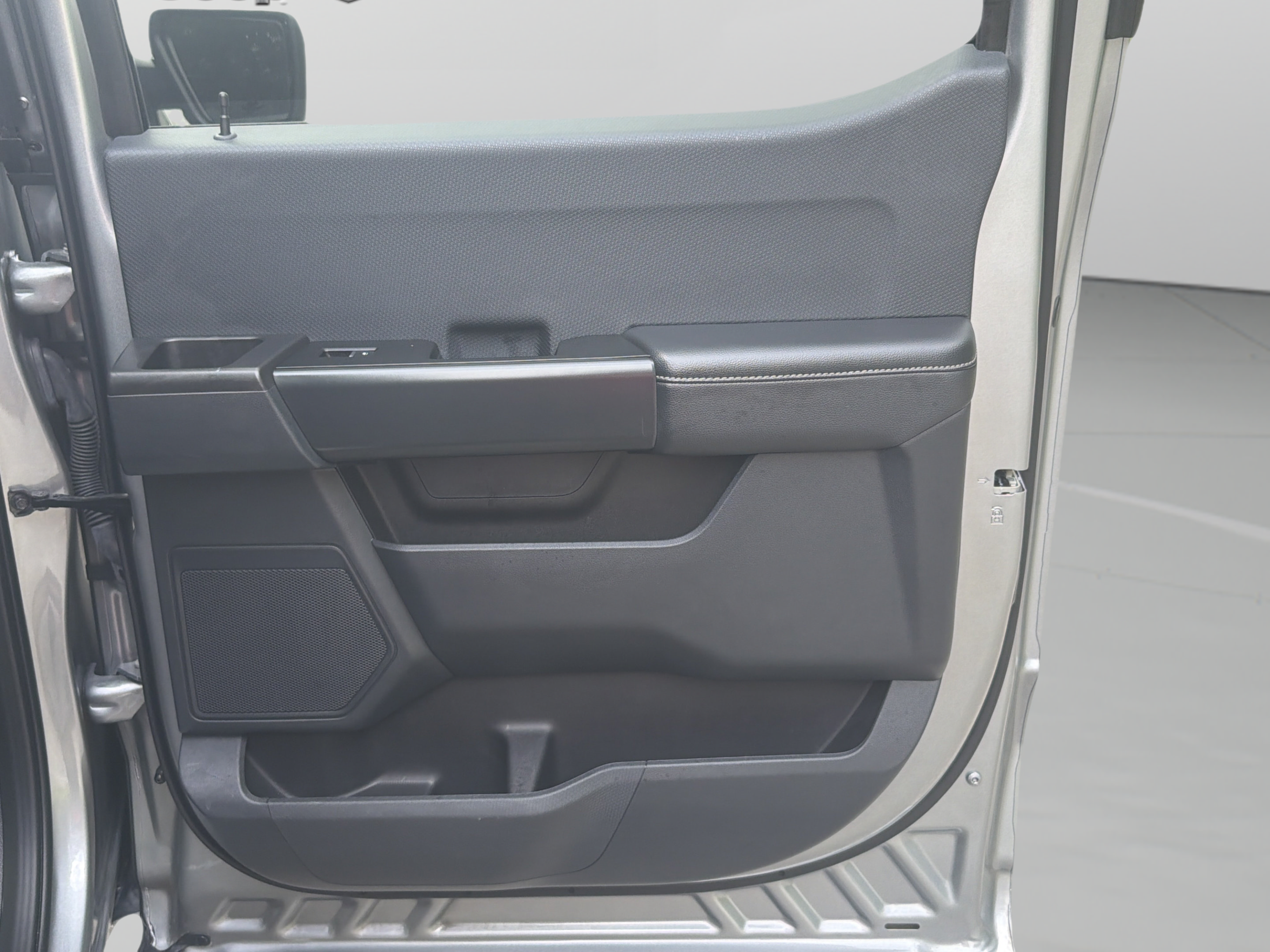 Used 2024 Ford F150 STX RWD image 24