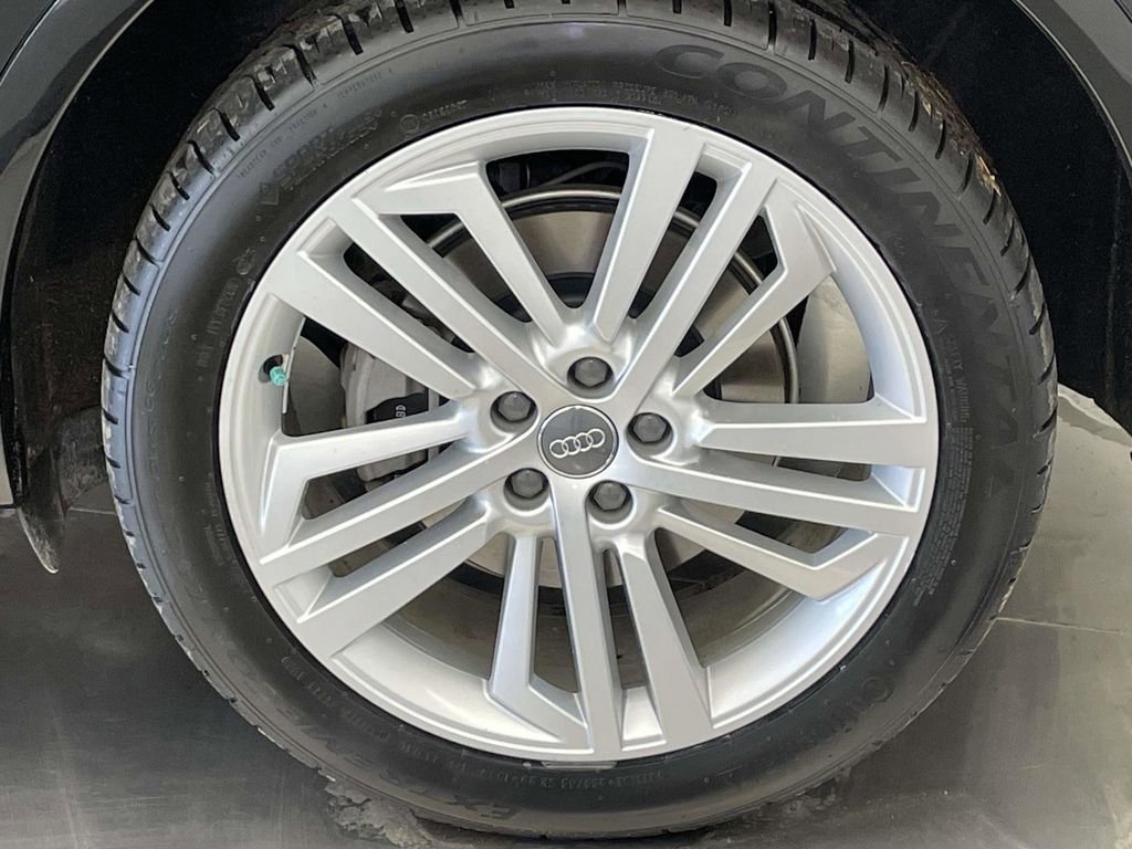 Used 2019 Audi Q5 2.0T Premium Plus w/ Premium Plus Package image 12