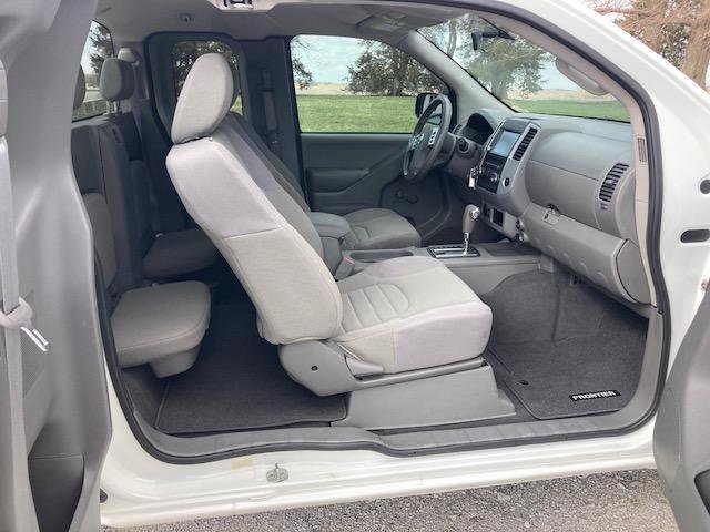 Used 2019 Nissan Frontier S RWD image 33