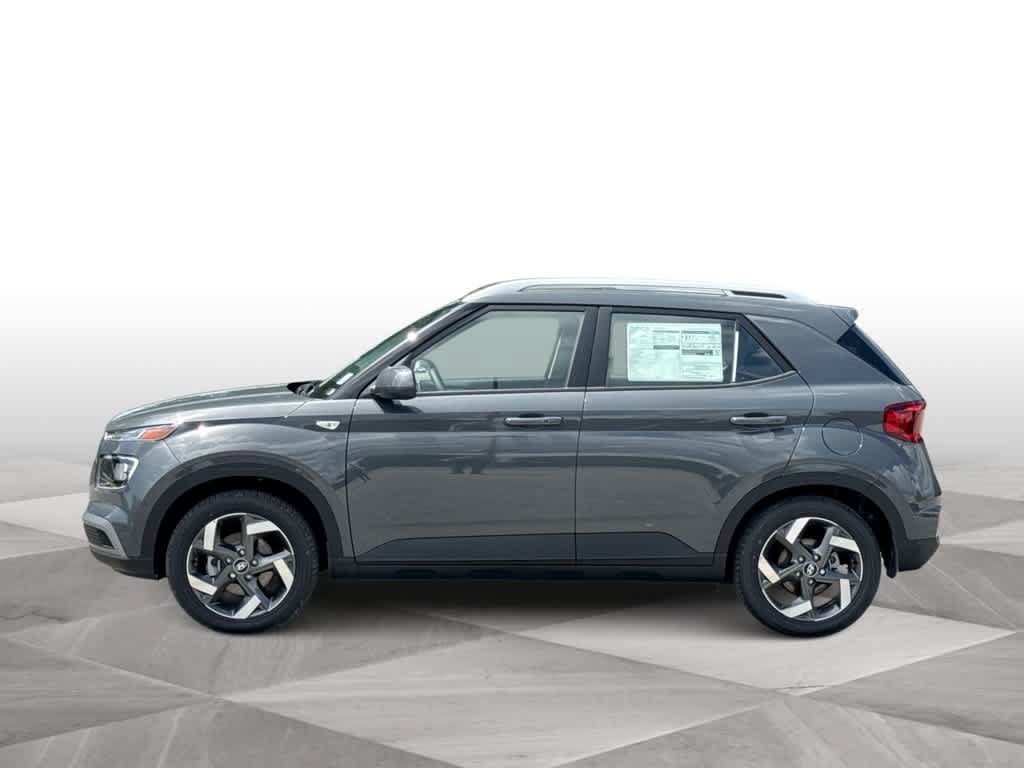 New 2026 Hyundai Venue SEL FWD image 5