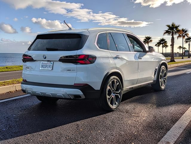 Used 2024 BMW X5 sDrive40i w/ Parking Assistance Package RWD image 5
