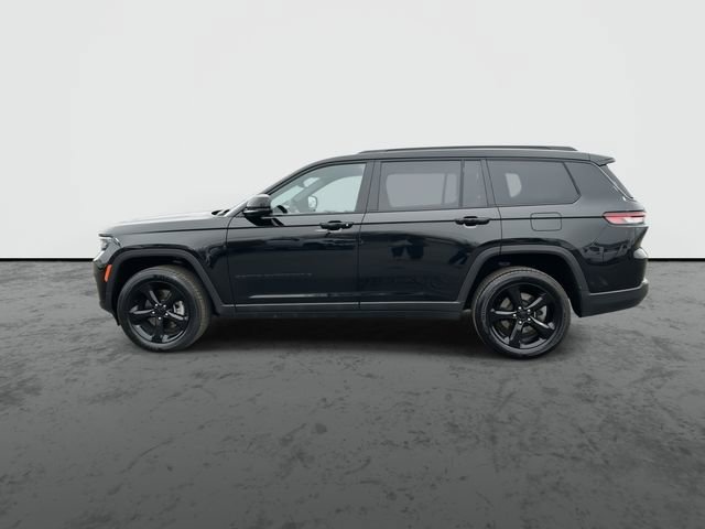 Used 2023 Jeep Grand Cherokee L Laredo image 5