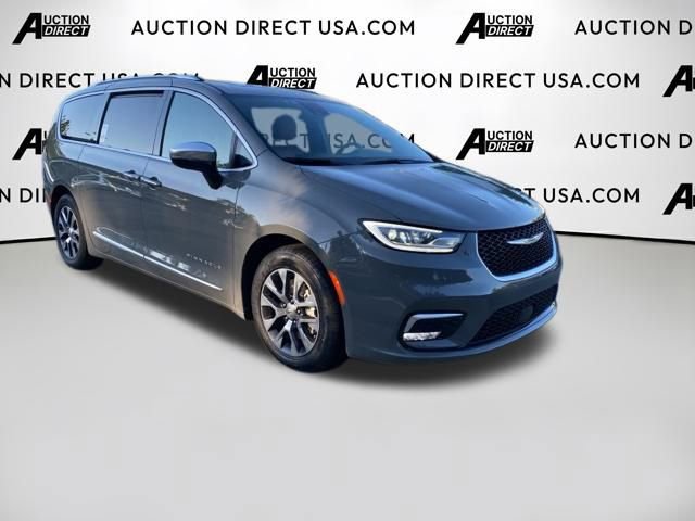 Used 2023 Chrysler Pacifica Pinnacle video 2