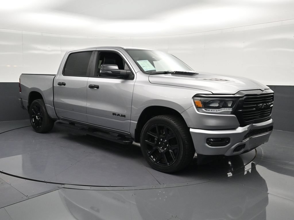 Used 2024 RAM 1500 Laramie AWD/4WD image 5