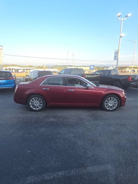 Used 2013 Chrysler 300 C w/ Light Group AWD/4WD image 7