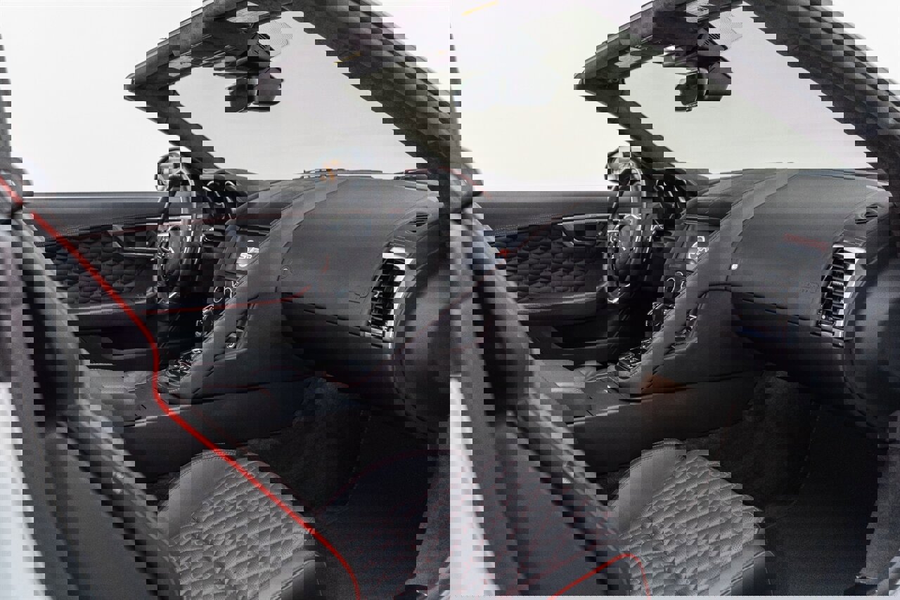 Used 2020 Jaguar F-TYPE SVR image 56