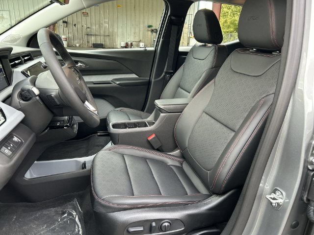 New 2027 Chevrolet Bolt RS w/ Technology Package FWD image 19