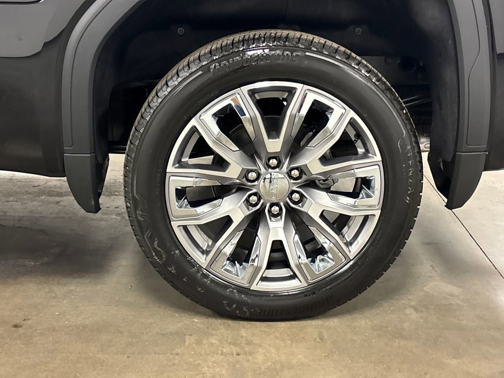 New 2026 GMC Sierra 1500 Denali w/ Denali Reserve Package image 14