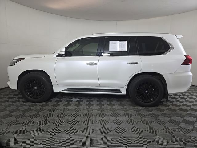 Used 2016 Lexus LX 570 4WD w/ Luxury Package image 8