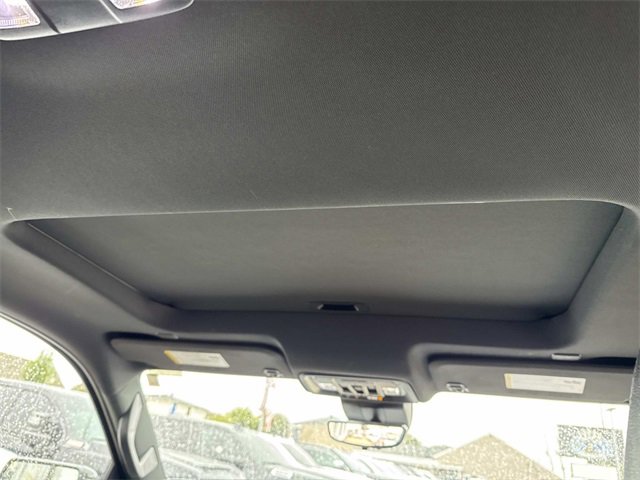 Used 2025 GMC Sierra 1500 AT4 w/ AT4 Premium Package image 13