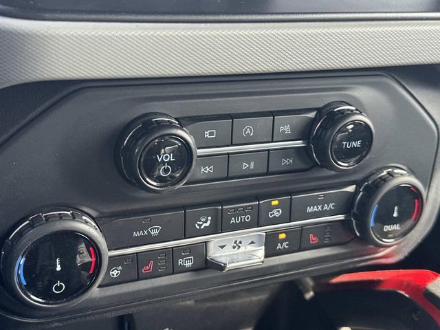Used 2022 Ford Bronco Badlands image 34
