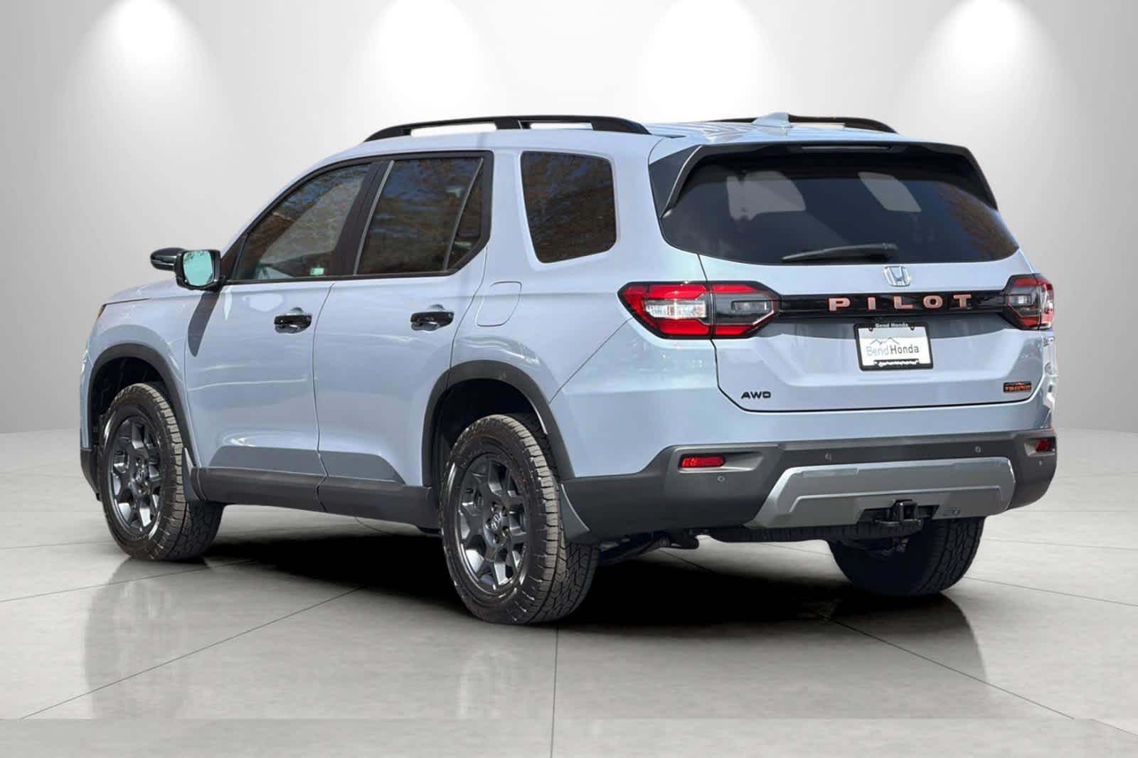 New 2026 Honda Pilot TrailSport image 6