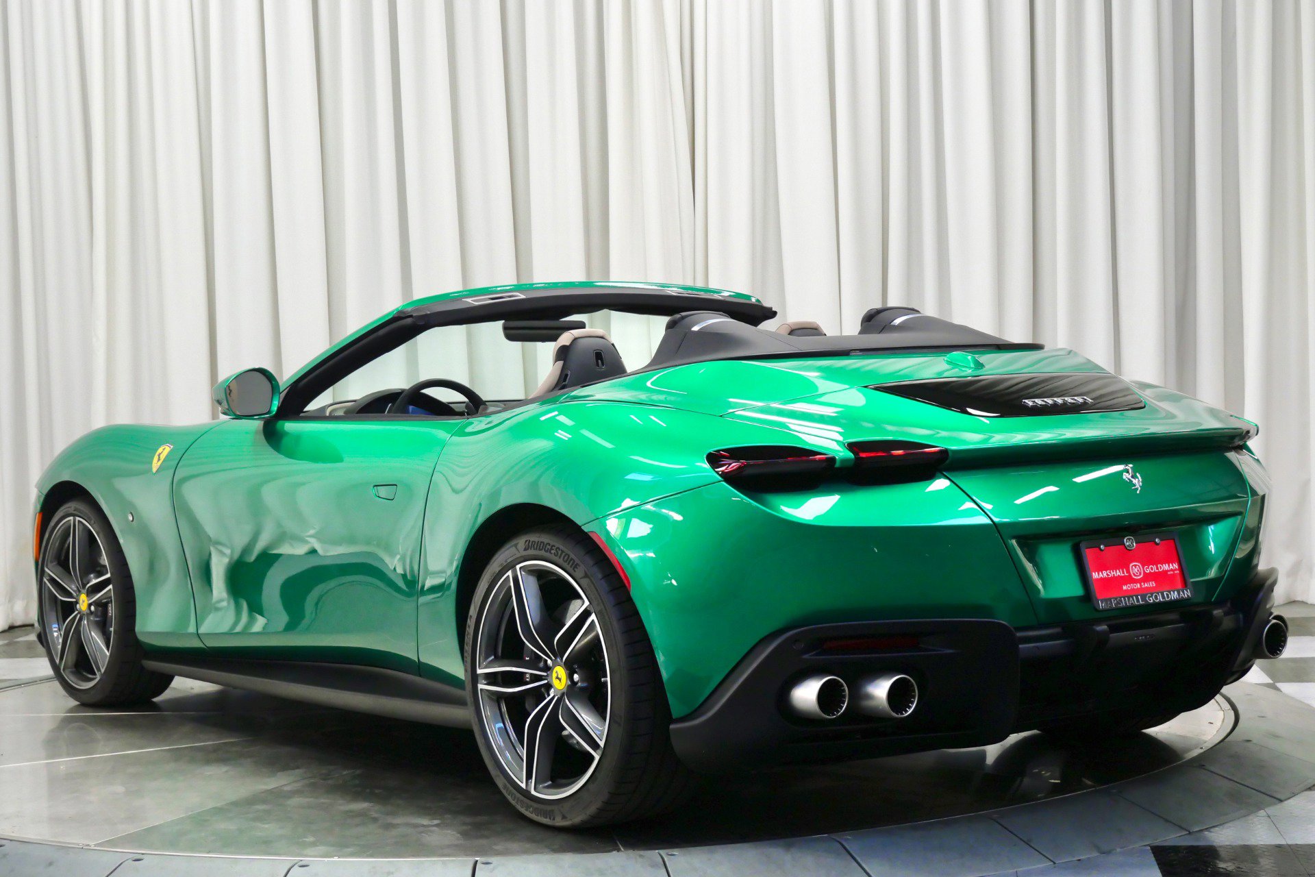 Used 2024 Ferrari Roma Spider image 6