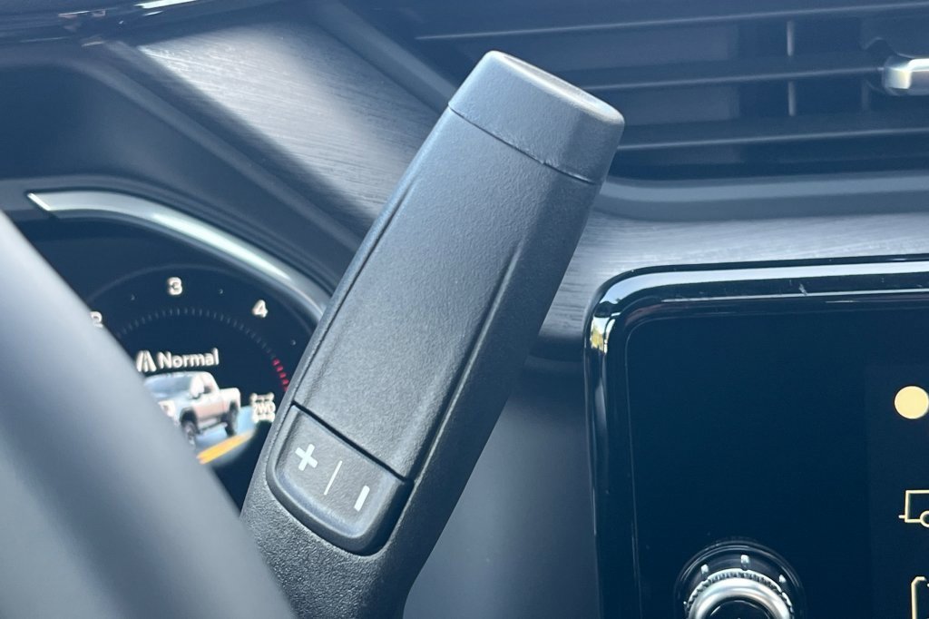 New 2026 GMC Sierra 2500 AT4 image 18