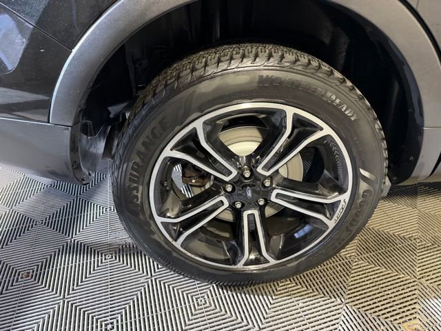 Used 2015 Ford Explorer Sport AWD/4WD image 7