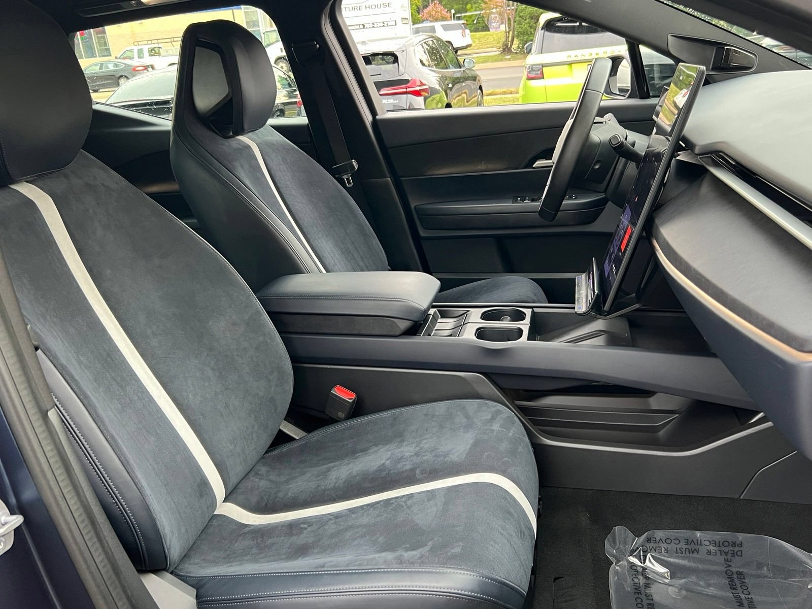 Used 2023 Fisker Ocean One AWD/4WD image 14