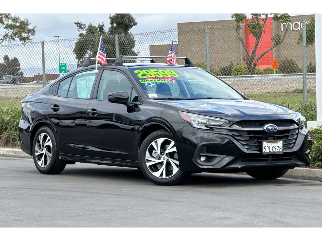 Used 2025 Subaru Legacy Premium image 2