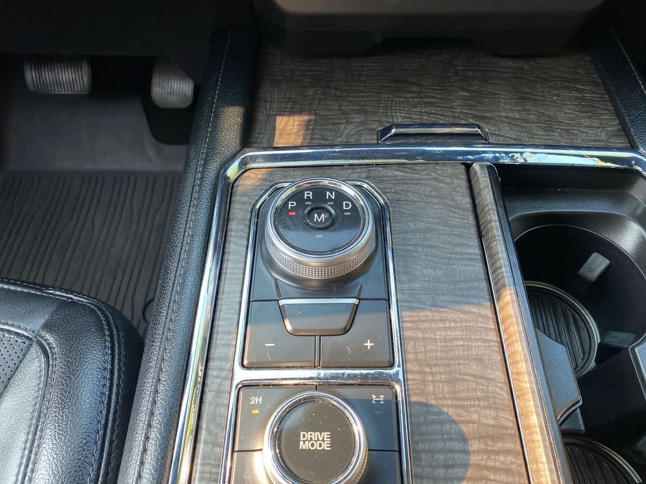 Used 2020 Ford Expedition Limited w/ Special Edition Package AWD/4WD image 26